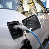 پاگشای برقی‌ها در بازار خودرو