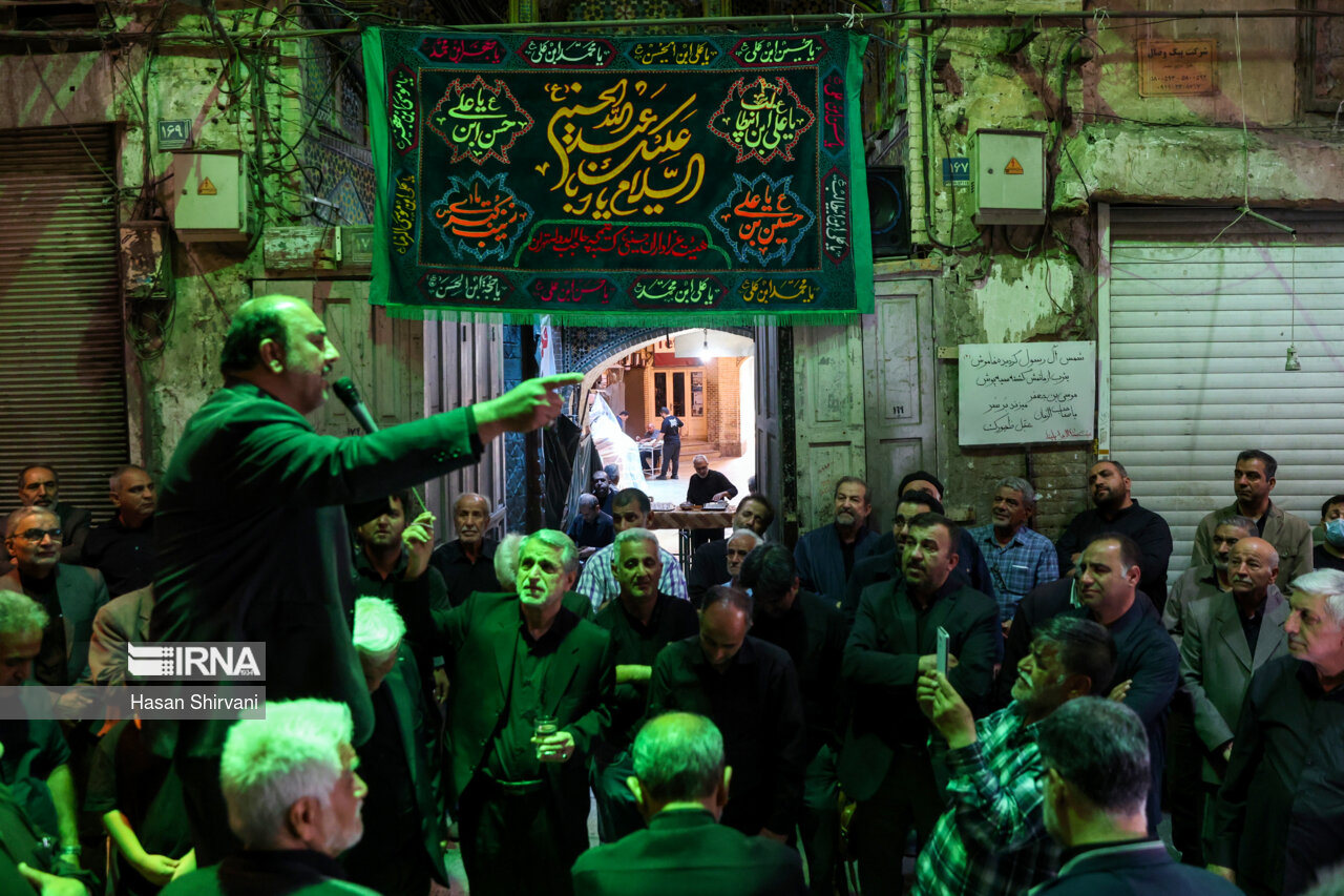 عکس/ عزاداری شهادت امام جعفر صادق (ع) در بازار تهران