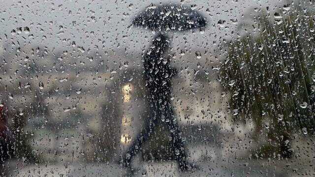 نزول 8 میلیمتر بارش رگباری بر کویر تشنه یزد