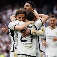جشن بازیکنان رئال مادرید در رختکن پس از قهرمانی در لالیگا
