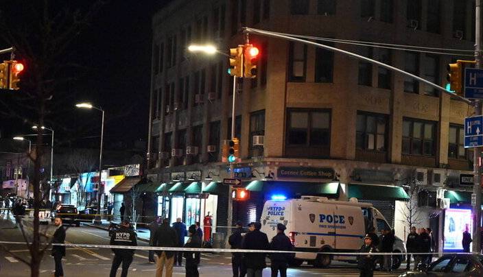 تیراندازی در نیویورکِ آمریکا؛ 4 نفر کشته و زخمی شدند