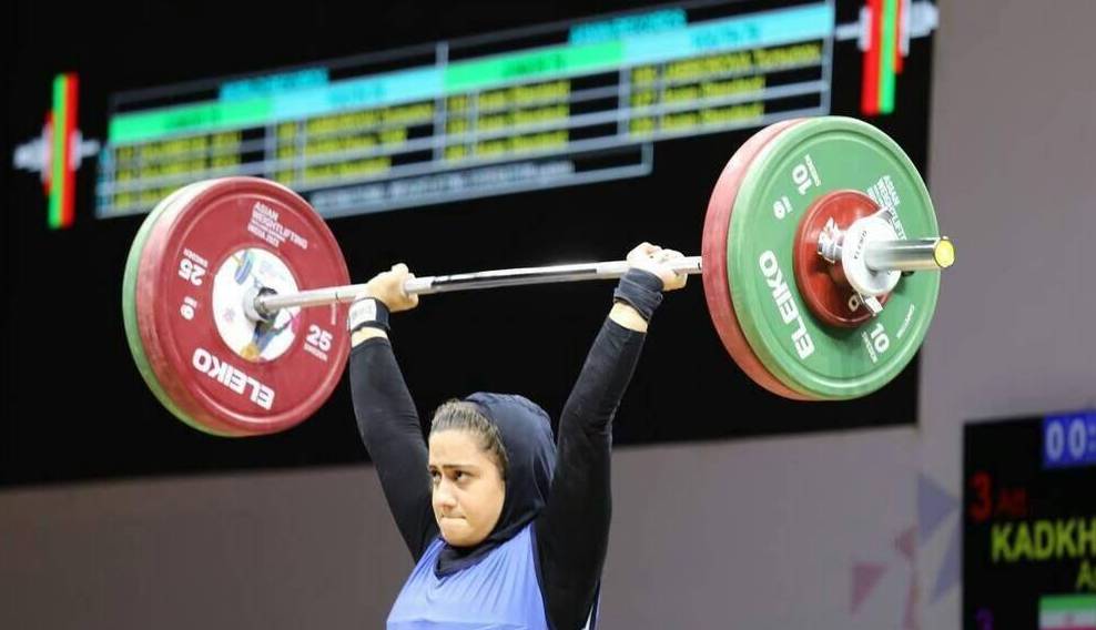 مدال‌آوری وزنه‌برداران خوزستان در مسابقات قهرمانی دختران کشور