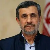 تصاویری جدید از احمدی‌نژاد در فرودگاه استانبول