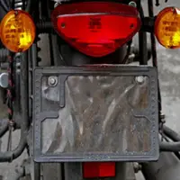 ترفند عجیب برای پنهان‌سازی پلاک موتورسیکلت!