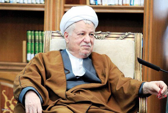 خاطرات هاشمی رفسنجانی؛ پاسخ رهبری به تصمیم شمخانی و خاتمی برای کاندیداتوری در انتخابات