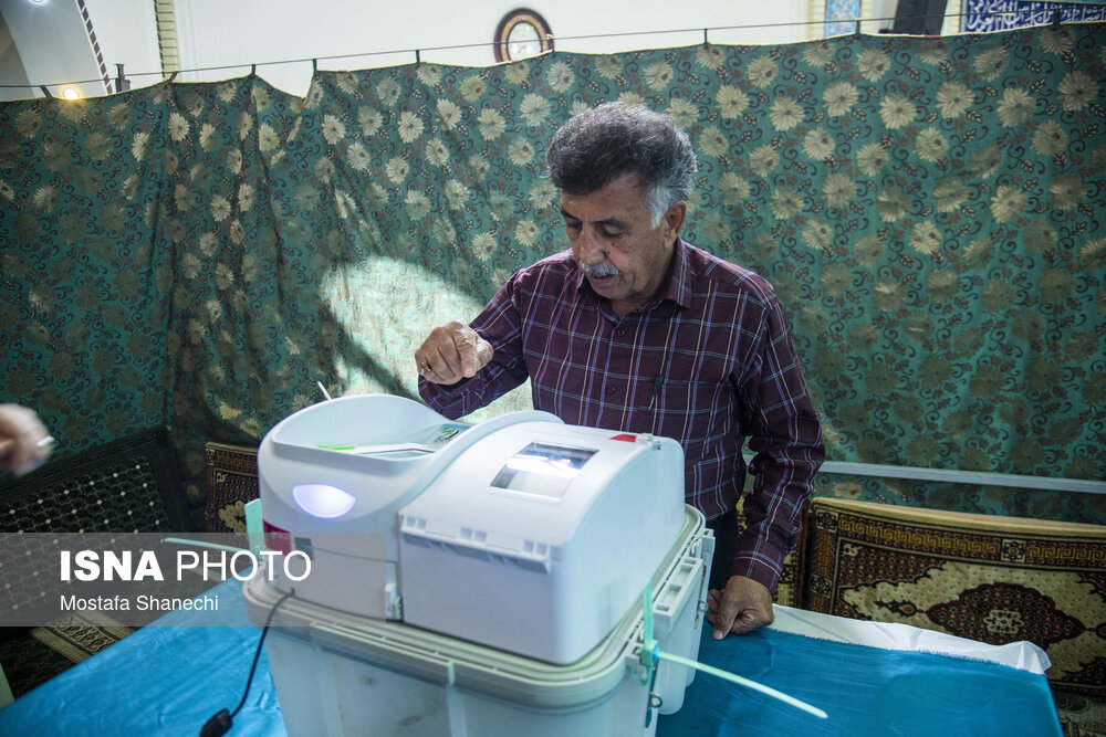 عکس/ رای‌گیری مرحلهٔ دوم انتخابات مجلس در مازندران