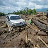 طوفان و رانش زمین در اندونزی؛ ۵۴ نفر کشته و ناپدید شدند