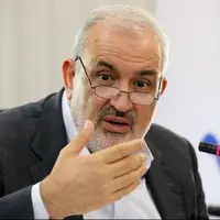 وزیر صمت: برنامه ویژه‌ای برای شیرین‌سازی آب دریا و انتقال آن به کویر مرکزی ایران داریم