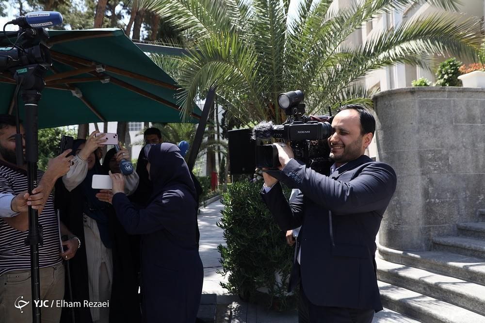 سخنگوی دولت دست به دوربین شد