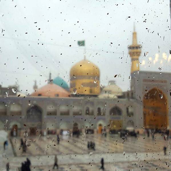 حال و هوای بارانیِ حرم شمس الشموس