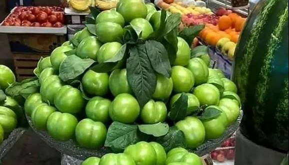 رئیس اتحادیه میوه و سبزی: کاهش قیمت میوه به ضرر کشاورز است!
