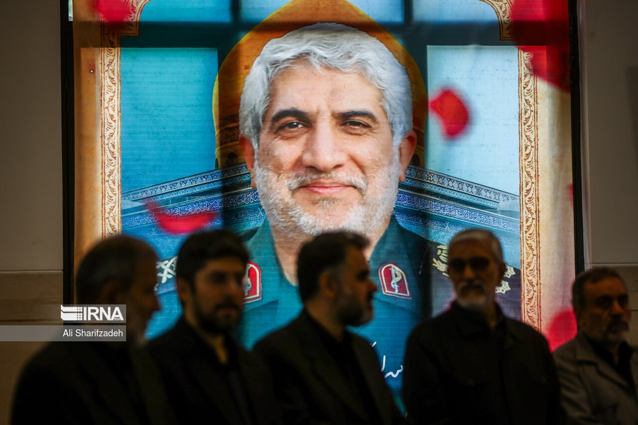 مراسم چهلمین روز شهادت سرلشگر «محمدهادی حاجی رحیمی»