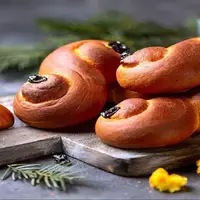  نان زعفرانی سوئدی برای صبحانه