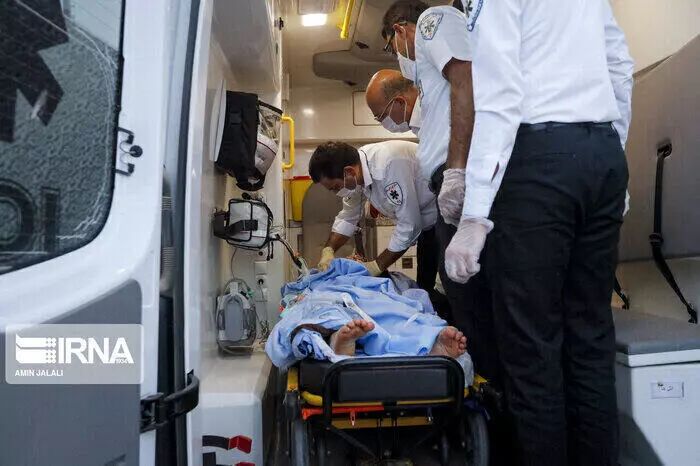 تصادف کوئیک و پارس، 6 نفر را روانه بیمارستان کرد