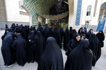عزاداری مردم کرج در سوگ شهدای خدمت