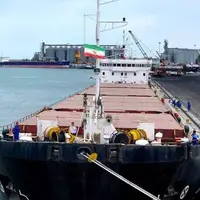پرچم ناوگان کشتیرانی دریای خزر به یاد شهید جمهور نیمه برافراشته شد