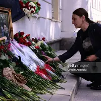 عکس/ ادای احترام مردم روسیه به سید ابراهیم رئیسی در مسکو
