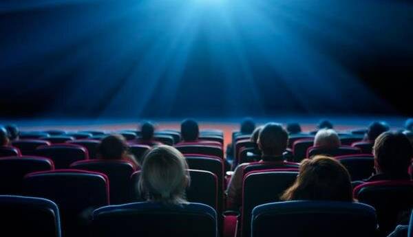 سینماها در اردیبهشت ماه چقدر فروختند؟