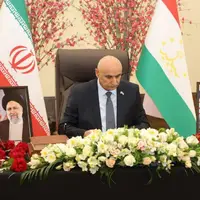 حضور مقامات تاجیکستان در سفارت ایران براى تسلیت 