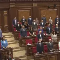 یک دقیقه سکوت در پارلمان ارمنستان به یاد شهدای سانحه بالگرد رئیس‌جمهور ایران