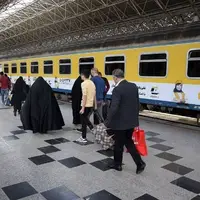 برقراری قطارهای فوق العاده تهران-مشهد 