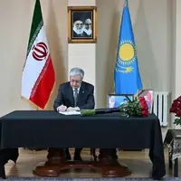 رئیس‌ جمهور قزاقستان با حضور در سفارت ایران: رئیسی یک دولتمرد برجسته بود