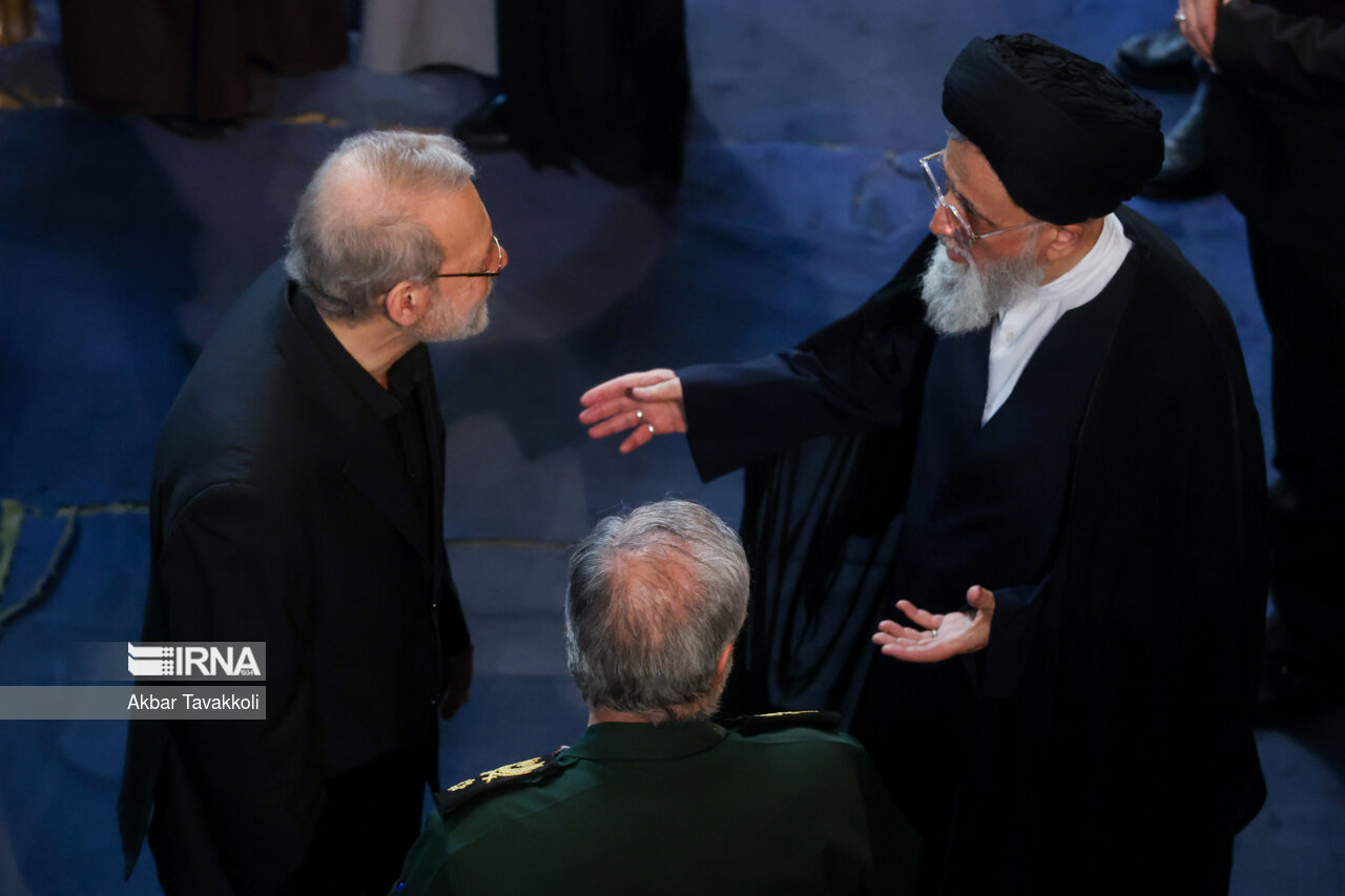 عکس/ حضور «علی لاریجانی» در مراسم افتتاحیه مجلس خبرگان رهبری