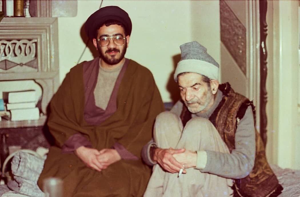  عکس کمتر دیده شده از آیت‌الله شهید آل هاشم در کنار استاد شهریار