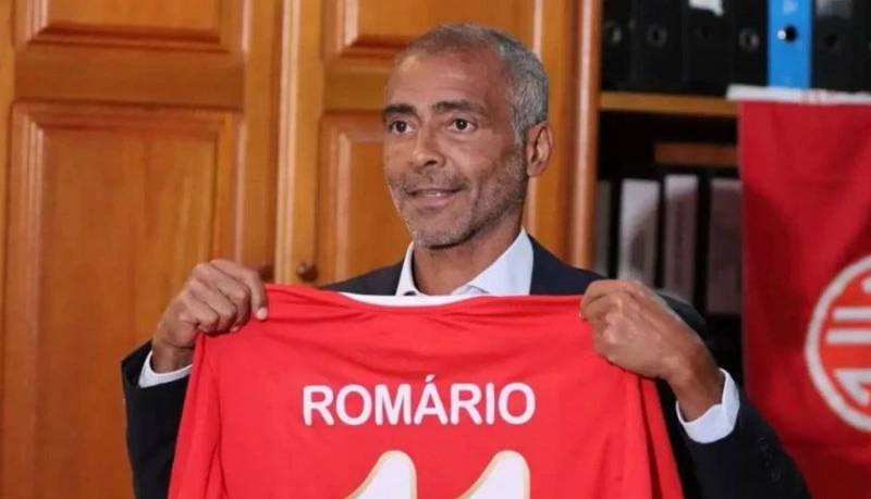 روماریو: فوتبالیست‌های امروزی کم‌هوش هستند!