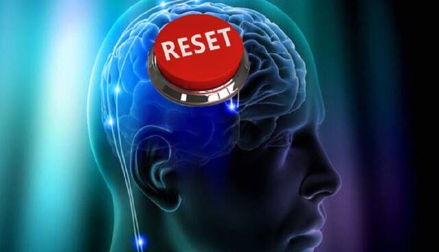 مغز در هنگام خواب دکمه تنظیم مجدد را می‌زند