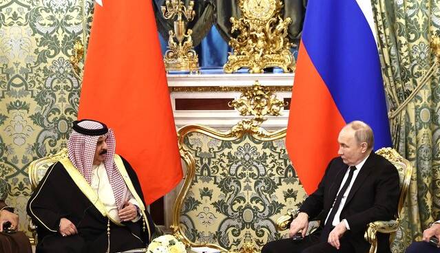 پادشاه بحرین: دلیلی برای به تعویق افتادن احیای روابط با ایران وجود ندارد
