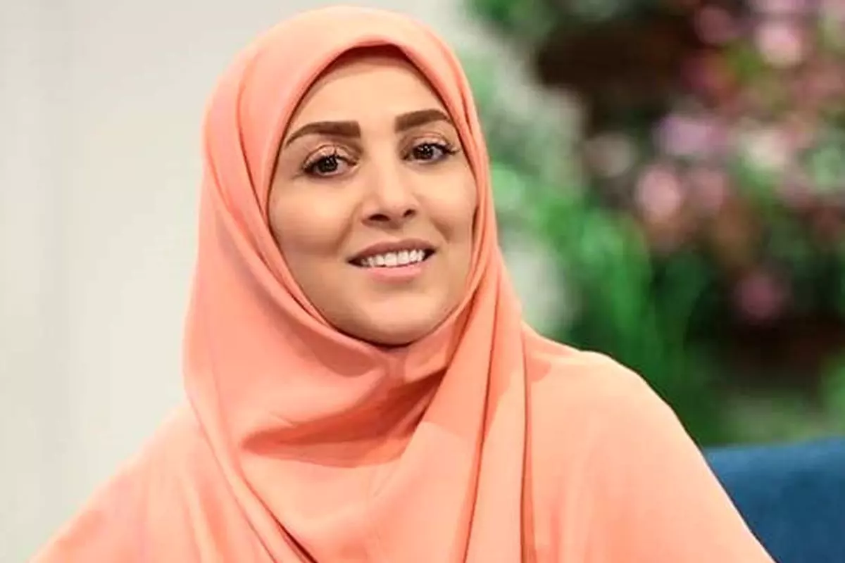 ژیلا صادقى مجرى تلویزیون شایعه مهاجرتش از ایران را تکذیب کرد