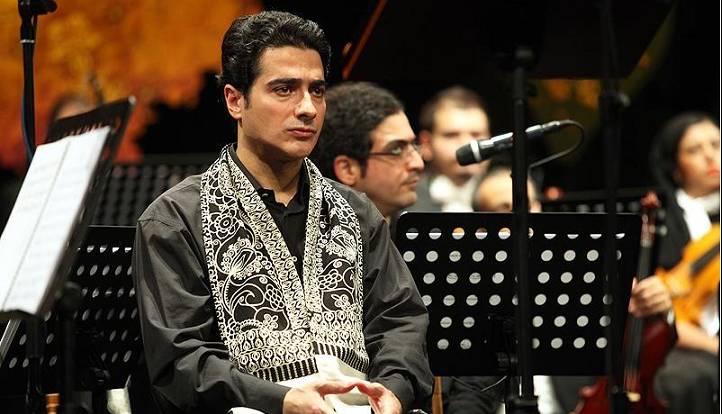 اجرای زنده «مرغ سحر» توسط همایون شجریان در کنسرت