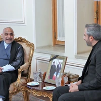 دیدار سرپرست وزارت امور خارجه ایران با نخست وزیر پیشین عراق