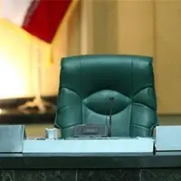 لحظه نشستن قالیباف بر صندلی ریاست مجلس 