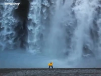 یکی از مشهورترین و پربازدیدترین آبشارهای ایسلند