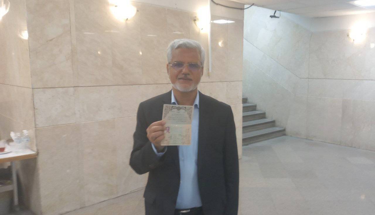 محمود صادقی داوطلب کاندیداتوری انتخابات ریاست‌جمهوری شد