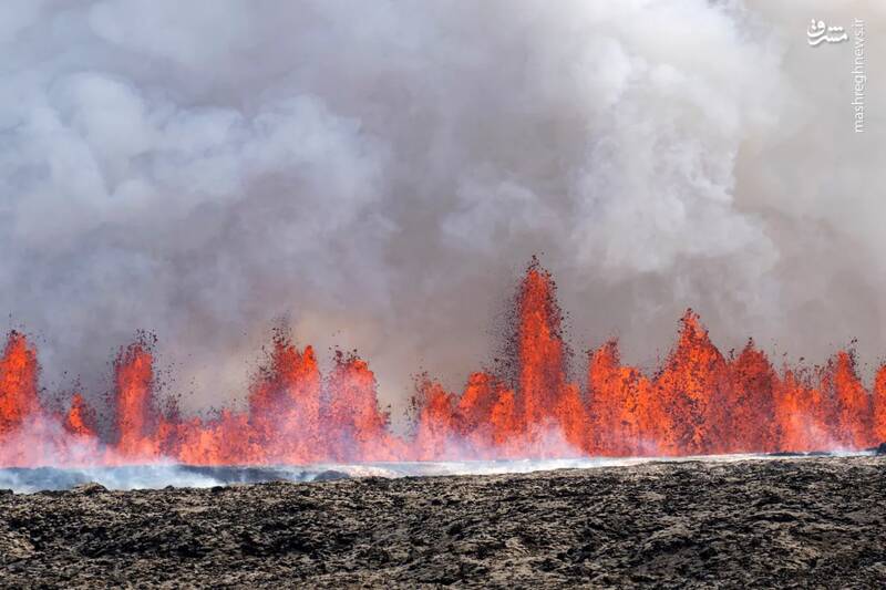 جلوه‌گری طبیعت با فوران آتشفشان در جنوب غربی ایسلند