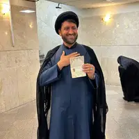 عکس/ نام نویسی «سیدعلی حسینی»، نماینده ادوار مجلس در انتخابات ریاست جمهوری