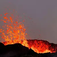 تصاویری از فوران مجدد آتش‌فشان ایسلند