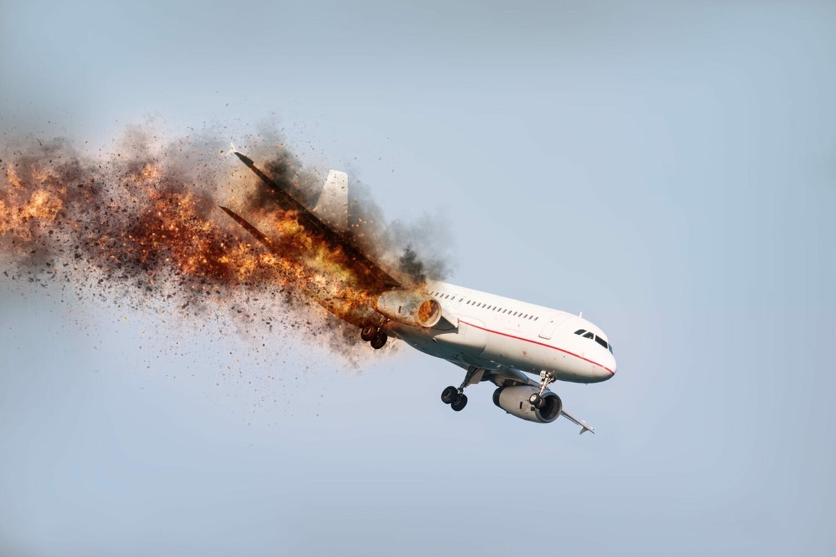 لحظه برخورد مرگبار ۲ هواپیما در یک نمایشگاه هوایی 