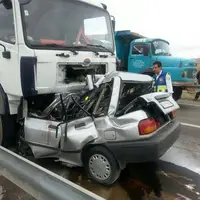 تصادف دلخراش پراید و کامیون با ۳ کشته