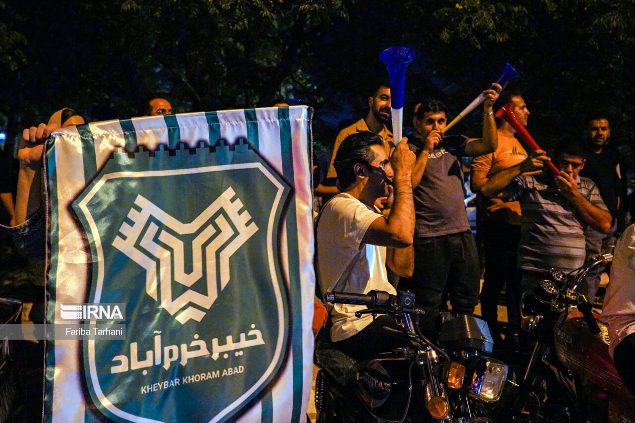 خیبر میزبان شهر راز شیراز شد؛ جشن قهرمانی در ورزشگاه تختی