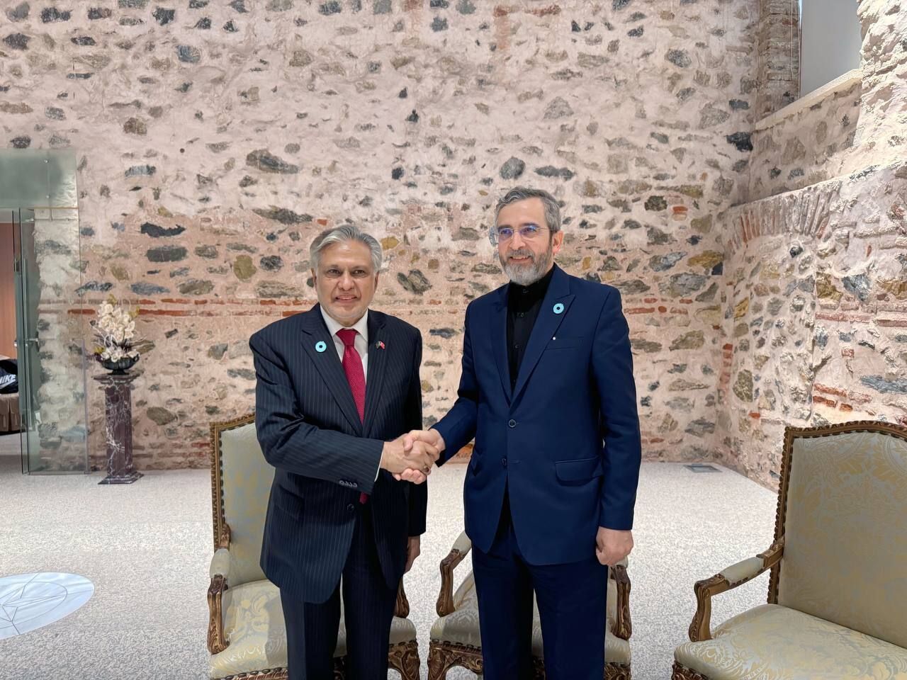 دیدار علی باقری با وزیر خارجه پاکستان