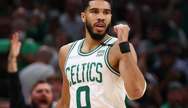 سلتیکس به یک قدمی قهرمانی NBA رسید