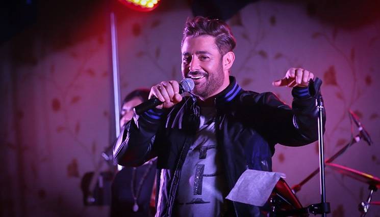 اجرایی شاد از محمدرضا گلزار در کنسرت 