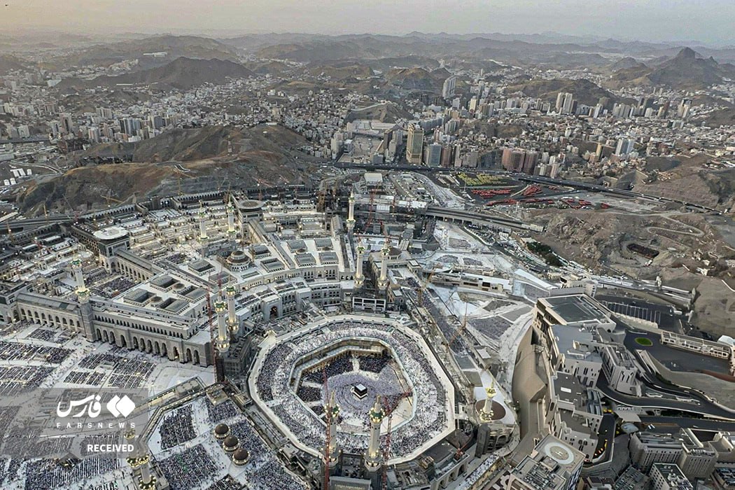 عکس/  تصاویر هواییِ خانه خدا با حضور حجاج