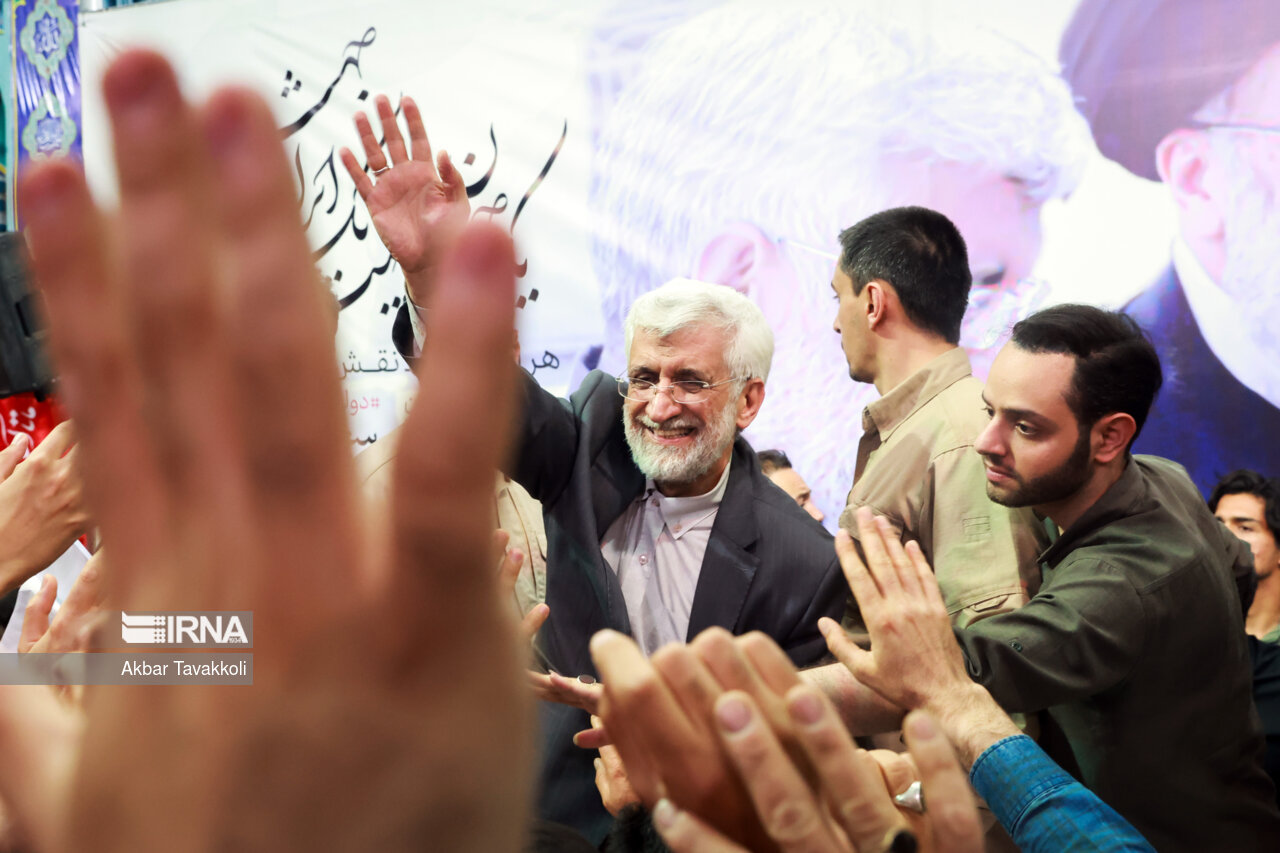 جلیلی: صحبت از انتخاب یک فرد نیست، صحبت از انتخاب یک مسیر است