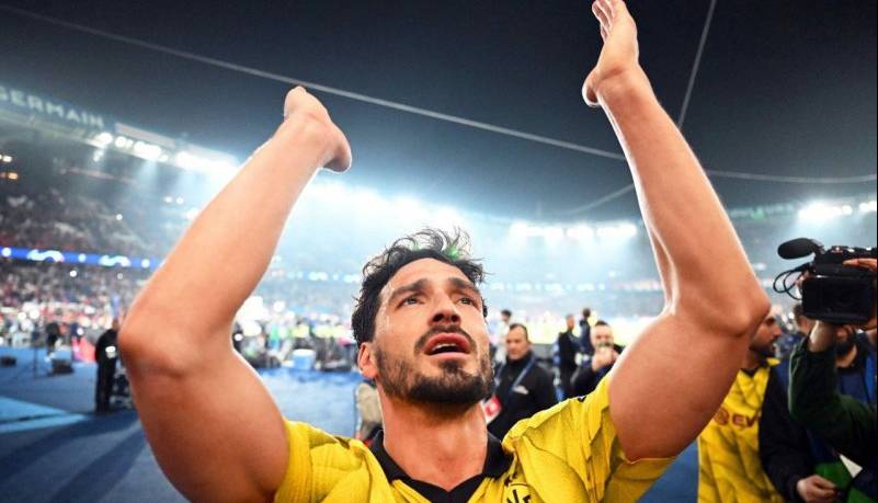 متس هوملس از دورتموند جدا شد