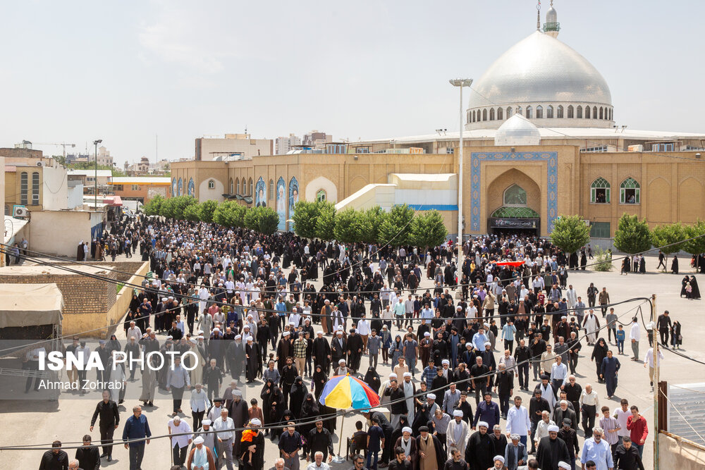عکس/ راهپیمایی نمازگزاران قمی در حمایت از مردم غزه         